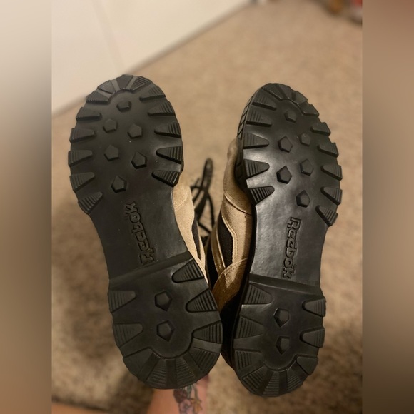 Vintage Reebok Women's Boots RA Size 9 Hiking Shoes - Picture 5 of 5